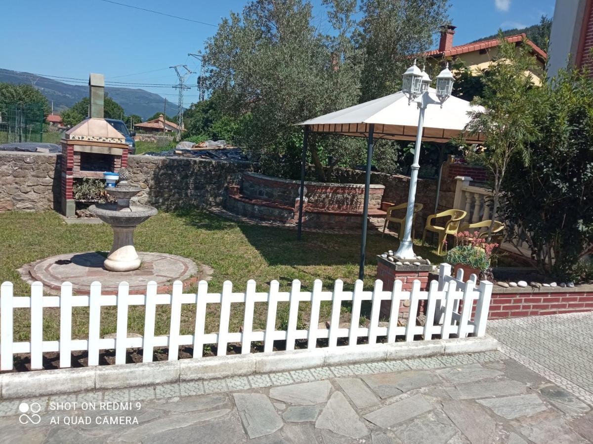 Vivienda Turistica Volvere Santiurde de Toranzo Buitenkant foto